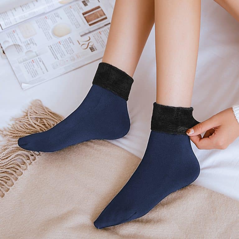 winter-socks-10m.jpg